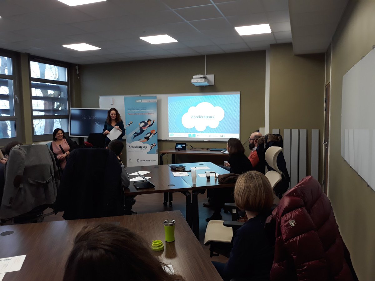 rev3's tweet photo. 🚀J-1 séminaire lancement accélérateur #rev3 de @AggloLensLievin ♻️
Les accélérés retravaillent et ajustent leur pitch en vue du lancement officiel de demain au @LLVallee de demain.
 👉https://t.co/QtVvJK2jwE

Cet après midi, business model! https://t.co/smzFQxSwMJ