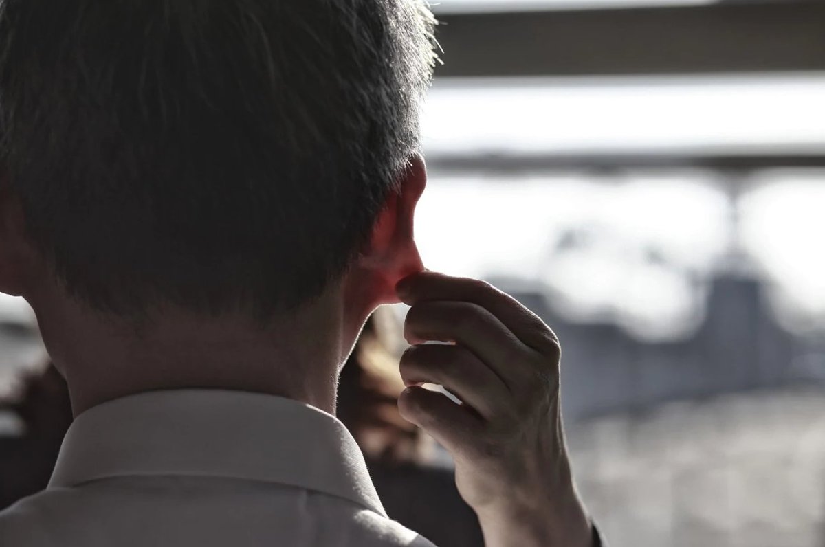 HLAA's tweet photo. When to worry about sudden hearing loss and what to do about it

HLAA Board Chairperson Richard Einhorn shares his hearing loss story with the Washington Post.

https://t.co/cwFjBPz6Ak https://t.co/Bde7JkKiLU