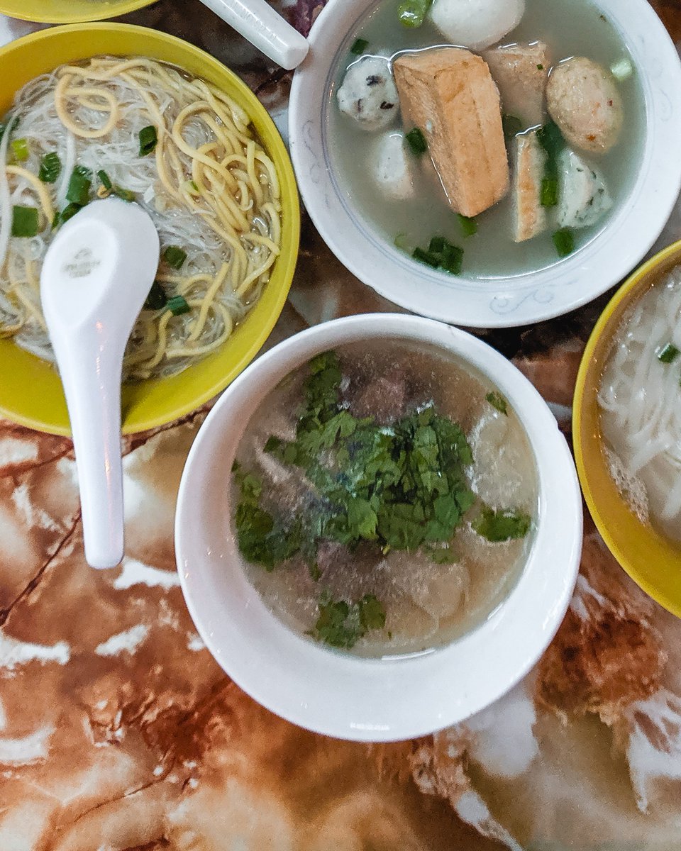 sycookies's tweet photo. Obviously here for the liu fan..... turns out, beef tendon and soup is equally as good!!!
Blogged: https://t.co/aMrui4Fqft
#foodeverywhere #ipohfood https://t.co/sXXThjxsGG