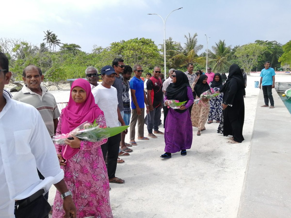 Madam071's tweet photo. Progressive Congress Coalition leadership ge team Sh.Feydhoo PPM/PNC ge Supporterunnaa badhdhal kurevvun 
#FreePresidentYameenNow
#HopeForYouths
#LCE2020 
#MeeMageyRaajje 
@AhmedAifan
@mgmaumoon
@Shiyamaldives @Hasa_Naa @sembehucen https://t.co/FNpBXOtYjA