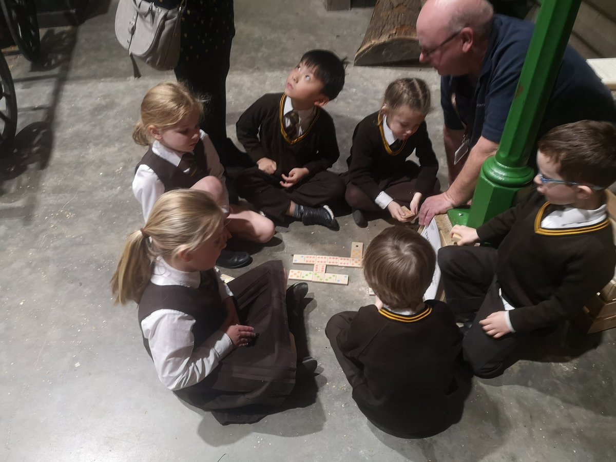 StHilarysEYFS's tweet photo. What a fun day Y1 @StHilarysSchool children have had @MilestonesHCT #history #funlearning! https://t.co/cR7idYY7yZ