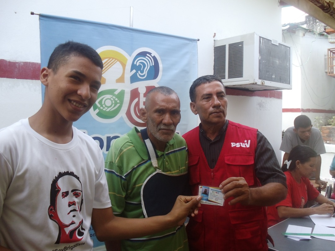 FfmMpMiranda's tweet photo. Entrega de certificados a las personas con discapacidad del municipioMiranda estado Trujillo https://t.co/JyhRzRzztU