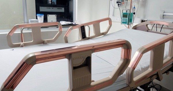 iphnarede's tweet photo. Uso de cobre em hospitais é capaz de reduzir infecções em até 58% A aplicação do cobre se dá por meio de folhas de 0,05 mm autoadesivas, de instalação e manutenção simples e econômica.
Link: https://t.co/PBQO43unMP e https://t.co/lITPNn244g

#iphnarede #arquitetura #hospital https://t.co/JXdagUZqVJ