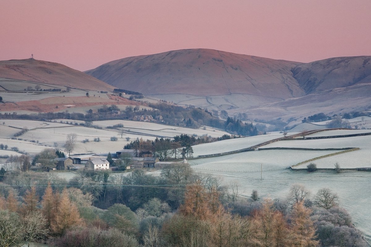 Full page for Sedbergh, #Cumbria in 'Let's move to' in <a href="/guardianweekend/">Guardian Weekend</a> on Saturday. Howgills are on doorstep (pic <a href="/ninaclaridge/">Nina K Claridge</a>). 

Stay at <a href="/stayatmalabar/">The Malabar</a> or <a href="/blkbullsedbergh/">The Black Bull Inn</a>. <a href="/farfieldmill/">Farfield Mill</a> #YorkshireDales <a href="/threeharescafe/">Three Hares Deli</a> <a href="/thedalesman1/">The Dalesman</a> <a href="/visitsedbergh/">Visit Sedbergh</a> #booktown <a href="/SedberghSchool/">Sedbergh School</a>