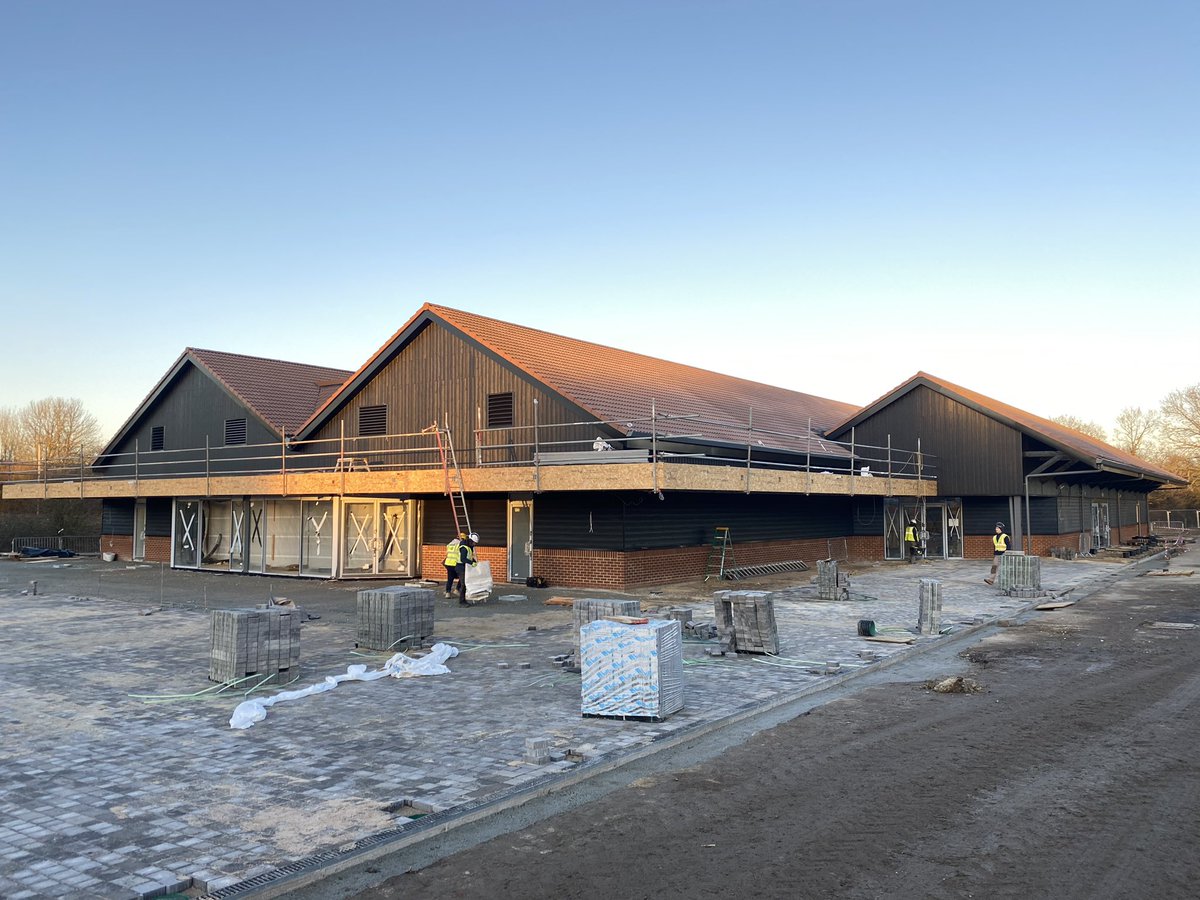 A beautiful sunny afternoon in East Herts. Progress on Colliers End well advanced and the building starting to come into itself. Credit to the Ashe team for their commitment and attention to detail.