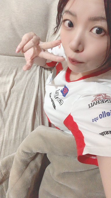 おはよーん😊 今日は区役所行って、スーツ取りに行ってご飯作る&hellip;とこ！！ お気に入りの部屋着(●&acute;&omega;｀●)うぇい https://t.co/xV63QwE2VI<a href="/tag/v"class="tags"><span>#v</span></a><a href="/tag/%E3%82%AA%E3%83%83%E3%82%B1%E3%83%BC%E3%83%90%E3%83%96%E3%83%AA%E3%83%BC"class="tags"><span>#オッケーバブリー</span></a>