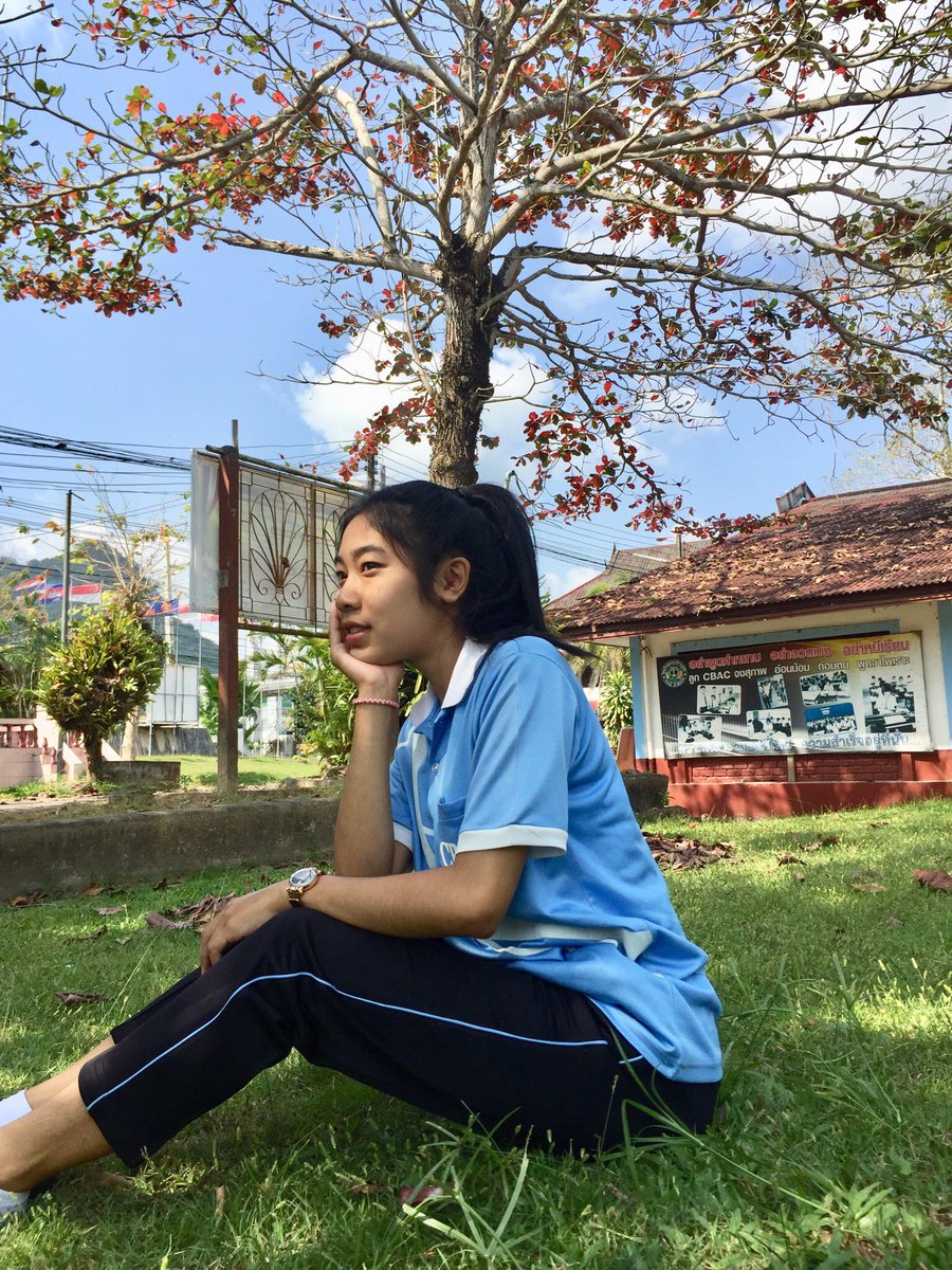 Memiw69436215's tweet photo. ลอง��ูดีๆ ในความโชคร้าย จะมีเรื่องราวดีๆซ่อนอยู่ #คนเหงา #แคปชั่น2020 #โสด https://t.co/CaeOISdbUk