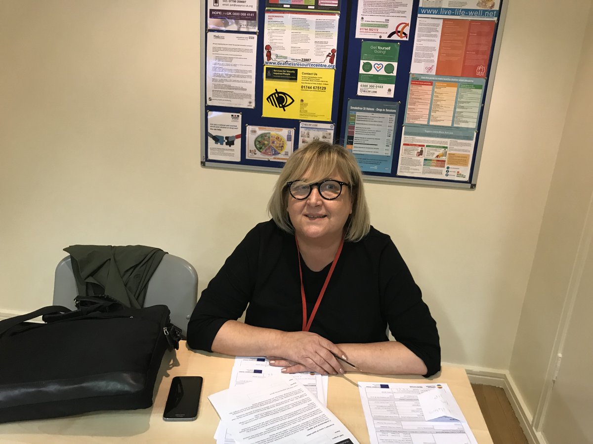 PeteJamiesonDWP's tweet photo. We have been working closely with @IATraining_Liv in all #Merseyside jobcentres and we are very fortunate to have so many great vacancies and support for our customers. In #StHelens the team are recruiting to fill local warehouse positions. #Work #Jobs
https://t.co/9b4ylIGVTF https://t.co/I7O8MejOOv