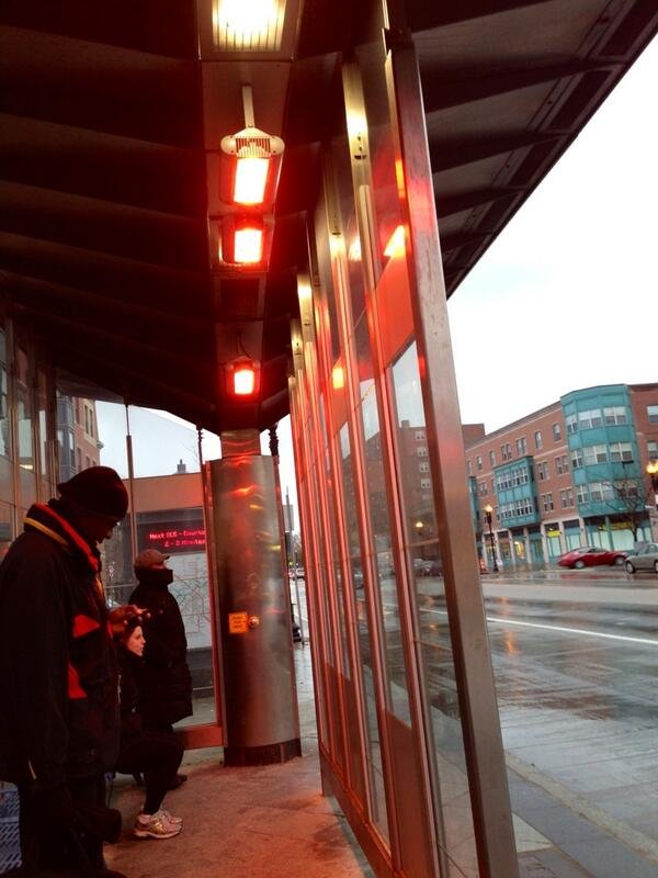 Jac_Rowan's tweet image. how amazing would it be if Scotland had heated #busstops like Boston but using solar power? #betterbybus #lovemybus