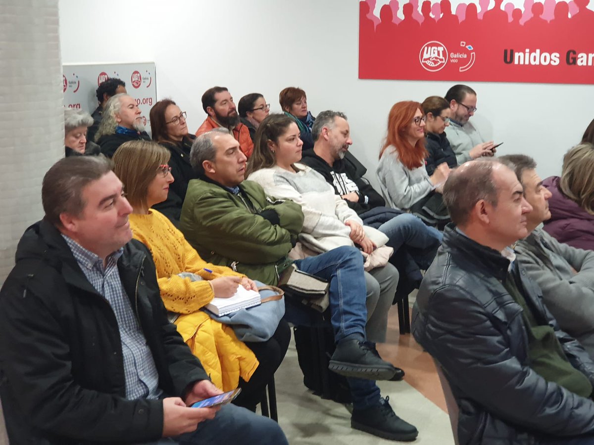 UGT_Galicia's tweet photo. Hoxe estanse a celebrar en UGT Vigo as xornadas sobre a "Fenda salarial e negociación colectiva". Interveñen  Mª Carmen García, técnica do Departamento da Muller de UGT, e  Mónica Rodríguez, secretaria de Igualdade, Xuventude e Movementos Sociais de UGT-Galicia. https://t.co/nDacLLFVmo