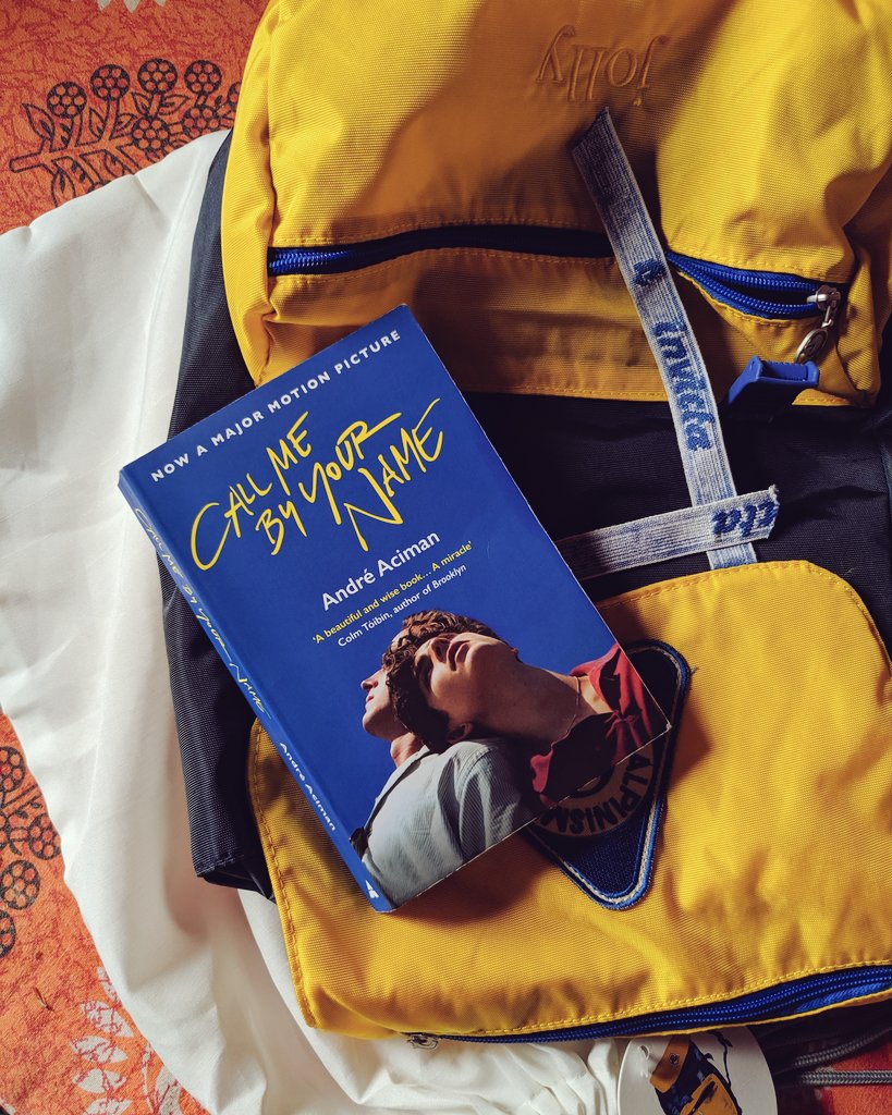 Debasis50291111's tweet photo. Thanks for the Christmas gift...@david_earp
Love the book and like the bag Very much.
#christmasgiftspresent
#CallMeByYourName
#love #gay #gayworld #gayboy #gayman 
#thankyou #love https://t.co/QSgRYFKrUb