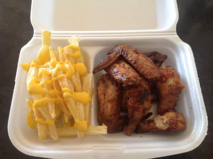 4Dreamsellers's tweet photo. @BillyJnr_ @iamKarimMahomed @iamearthkwake @SVOLifestyle_SA 02.02.2020 we are on💯 @SVOLifestyle_SA #KotaSunday
Dreamsellers is coming with some heat🌶️🔥. Burgers🍔 + Wors Rolls🌭 + Toasted Kotas🥪 + Balalas Wings🍗 + Toasted Meaty Kota🥩 https://t.co/klHvC16ezh