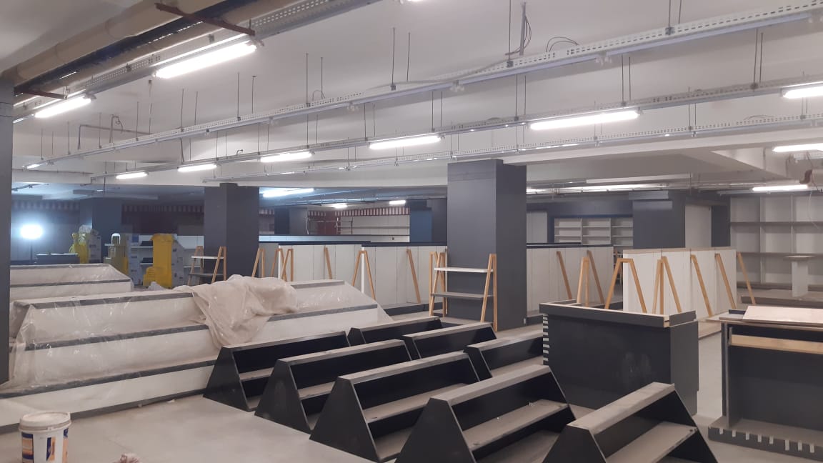 TheGrandAtrium1's tweet photo. Work is in full swing to get AL-FATAH@GRAND ATRIUM MALL ready for you soon. Faisalabad, get ready for a GRAND shopping experience!

#AlFatahGoesGRAND #Faisalabad #TheGrandAtrium #ComingSoon https://t.co/kbHJGalStK