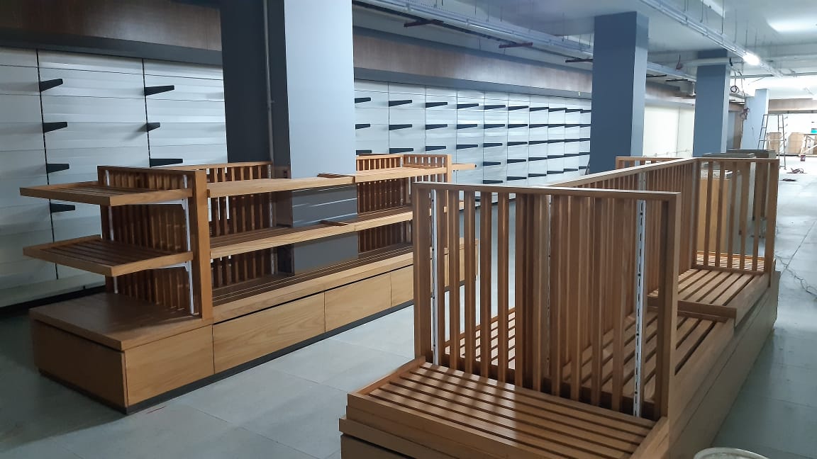 TheGrandAtrium1's tweet photo. Work is in full swing to get AL-FATAH@GRAND ATRIUM MALL ready for you soon. Faisalabad, get ready for a GRAND shopping experience!

#AlFatahGoesGRAND #Faisalabad #TheGrandAtrium #ComingSoon https://t.co/kbHJGalStK