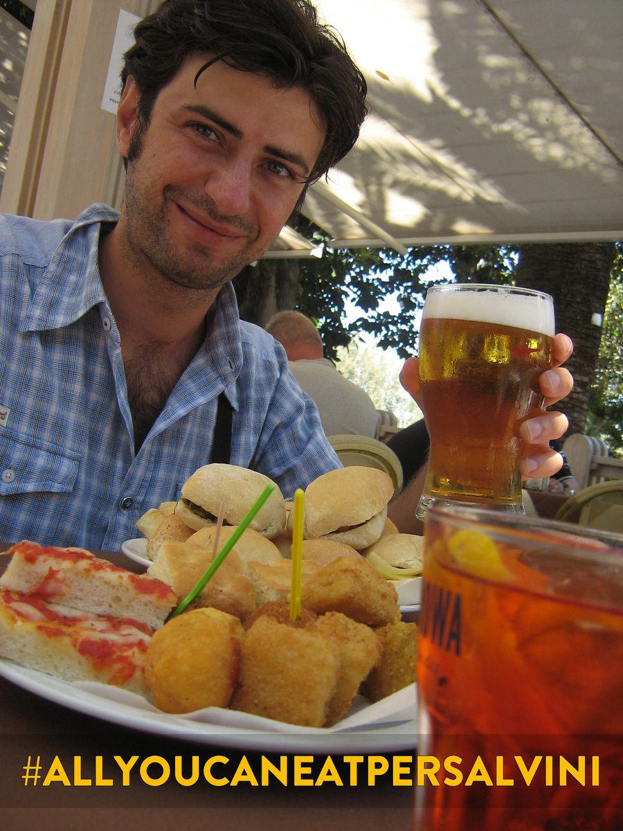 Non vorrei sembrare troppo controcorrente, ma proporrei il nuovo hashtag #allyoucaneatpersalvini.