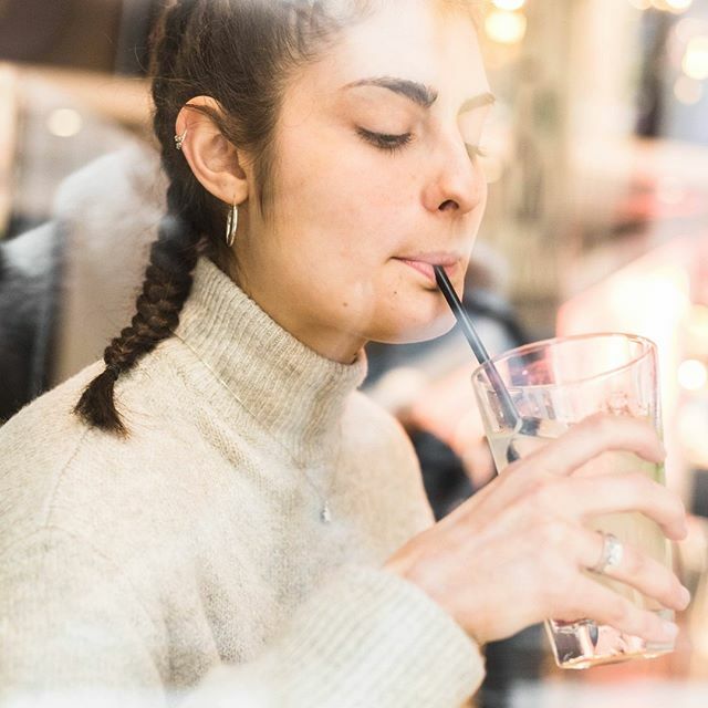 Stay hydrated💧 with our homemade lemonades🍋. Which one is your favorite: Mint Lemonade or Pink Lemonade? . . . 
#coffee #lunch #breakfast #salads #healthy #coffelatte #barista #specialtycoffee #coldpressed #tea #machiato #espresso #juice #barcelona #… ift.tt/37gg5ZJ