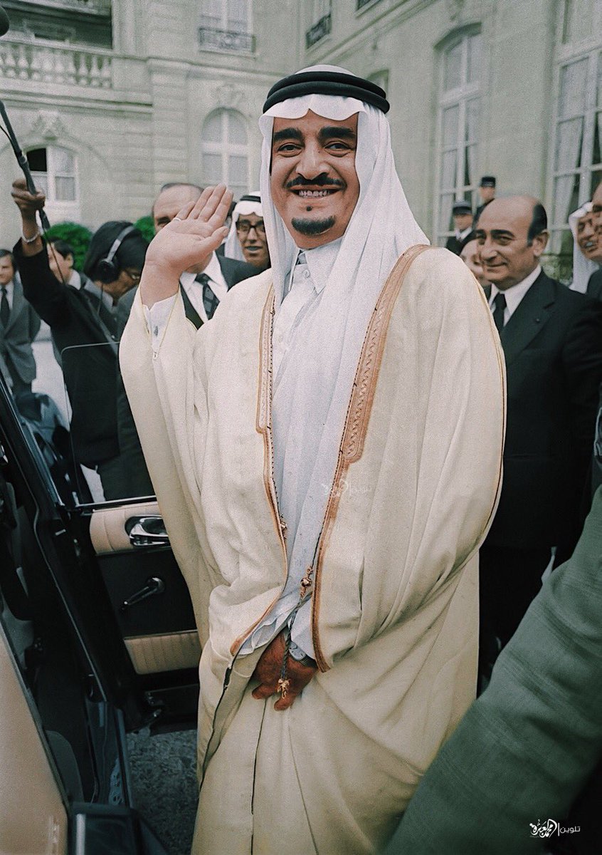 Сауд ибн фахд аль сауд. Фахд ибн Абдул-Азиз Аль Сауд. Король Фахд в Саудовской Аравии. Король Фахд и Саддам. Ахмад Аль Сауд гимнаст.