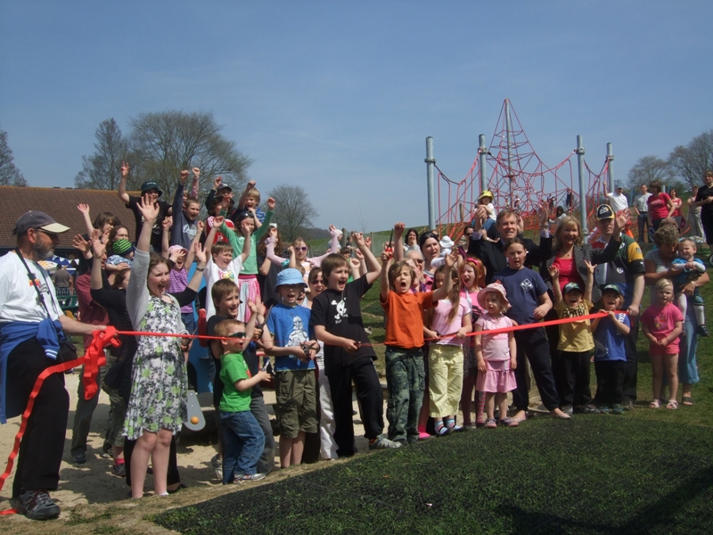 apiplay's tweet image. Bring your playground to life! From bespoke designs to traditional play items, make sure you choose an #APIMember bit.ly/API-Members