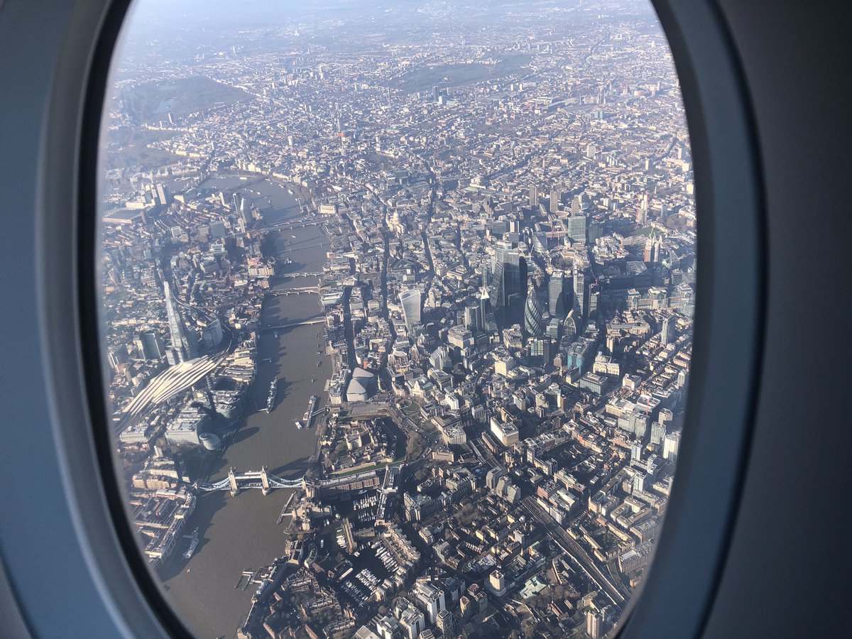 London does a pretty good job of letting you know you’re home #avgeek