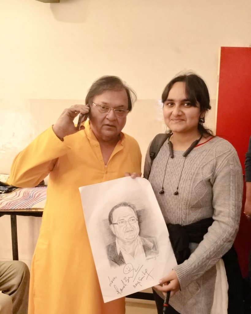 Rakesh Bedi 
Size: A3
Medium : graphite
For making video please follow the link 👉youtu.be/5Cz2RL9bj3k Inspite of his busy schedule he gave me his valuable time. It was a novel experience for me to see all the humble artists of ' Patte Khul gaye.'
#pattekhulgaye #rakeshbedi