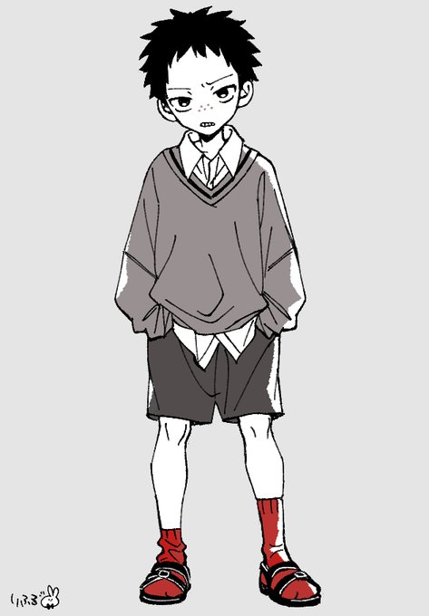 黒髪とつりめとそばかすと赤 