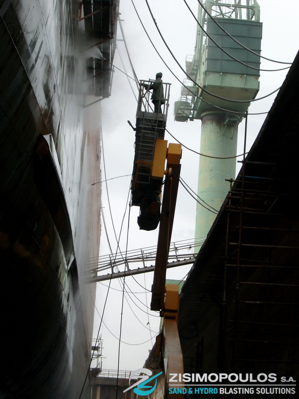 ZisimopoulosS's tweet photo. ➡️ The High and Ultra-high pressure #waterjetting apart from the total discoloration that is immediately noticeable, we can also achieve chemical surface decontamination. 
✅Learn more 💻 https://t.co/VbM95RkQTM #zisimopoulosmaintenanceservices #waterblasting #υδροβολη https://t.co/ZvmlYH2Fii
