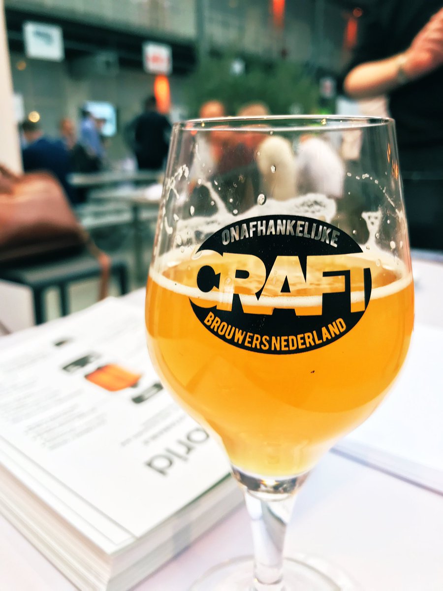 petainer's tweet photo. Having a great #dcbc2020! Thank you to everyone who attended our workshop this morning: "#onewaykegs: disrupting #draftbeer delivery" and to @craftbrouwers for organising the conference! Come meet us stand 13b to learn more about our Hybrid and Classic #kegs. #PetainerKegs https://t.co/59oC05k8xp