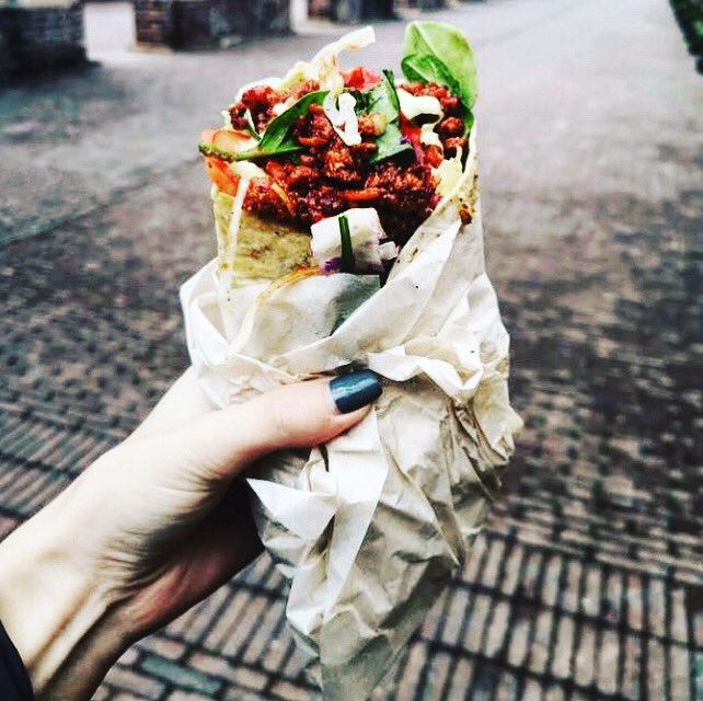 We’re keeping the 🌱 plant-power 🌱 going for #veganuary with another pop up from <a href="/VeganHouseFoods/">Vegan House</a> tomorrrow! 

With 2 for 1 offers on their loaded Doner Kebabs, even you meat-eaters won’t be able to resist 🌯🤤 Grab some of their grub from 12-7pm at #carriageshed