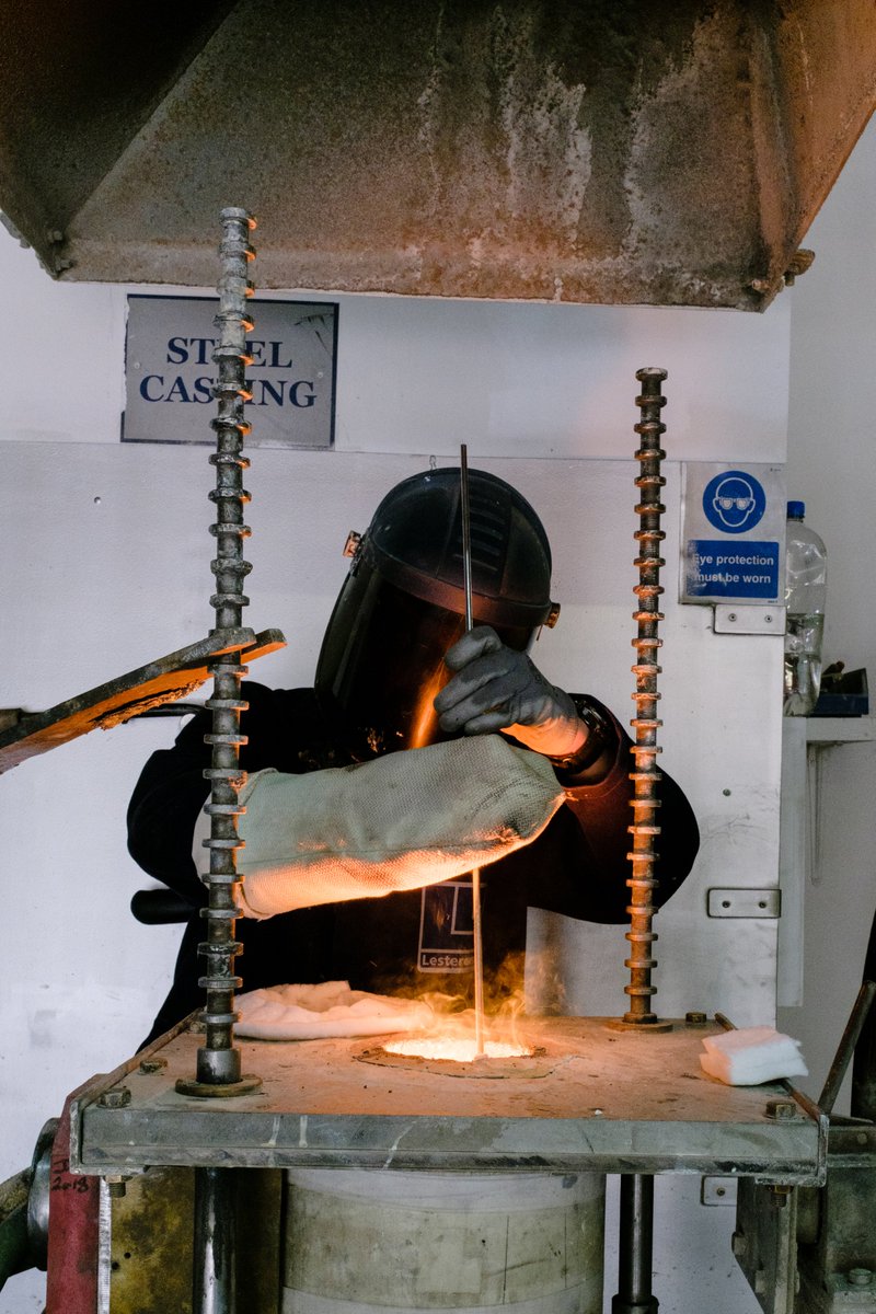 Learn more about Investment Casting - How molten metal is  poured and turned into many complex components to suit your needs.... #investmentcasting #metalcomponents #gbmfg #UKmfg 

lestercast.co.uk/news/invest-in…