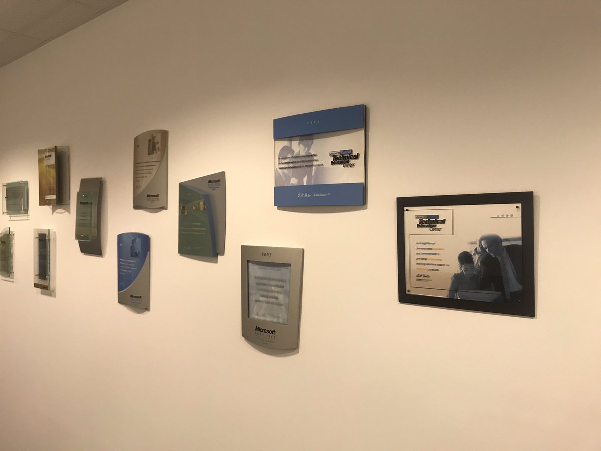 publicbetamax's tweet photo. A wall of useless certifications
#microsofthate https://t.co/e7Am5sCV51