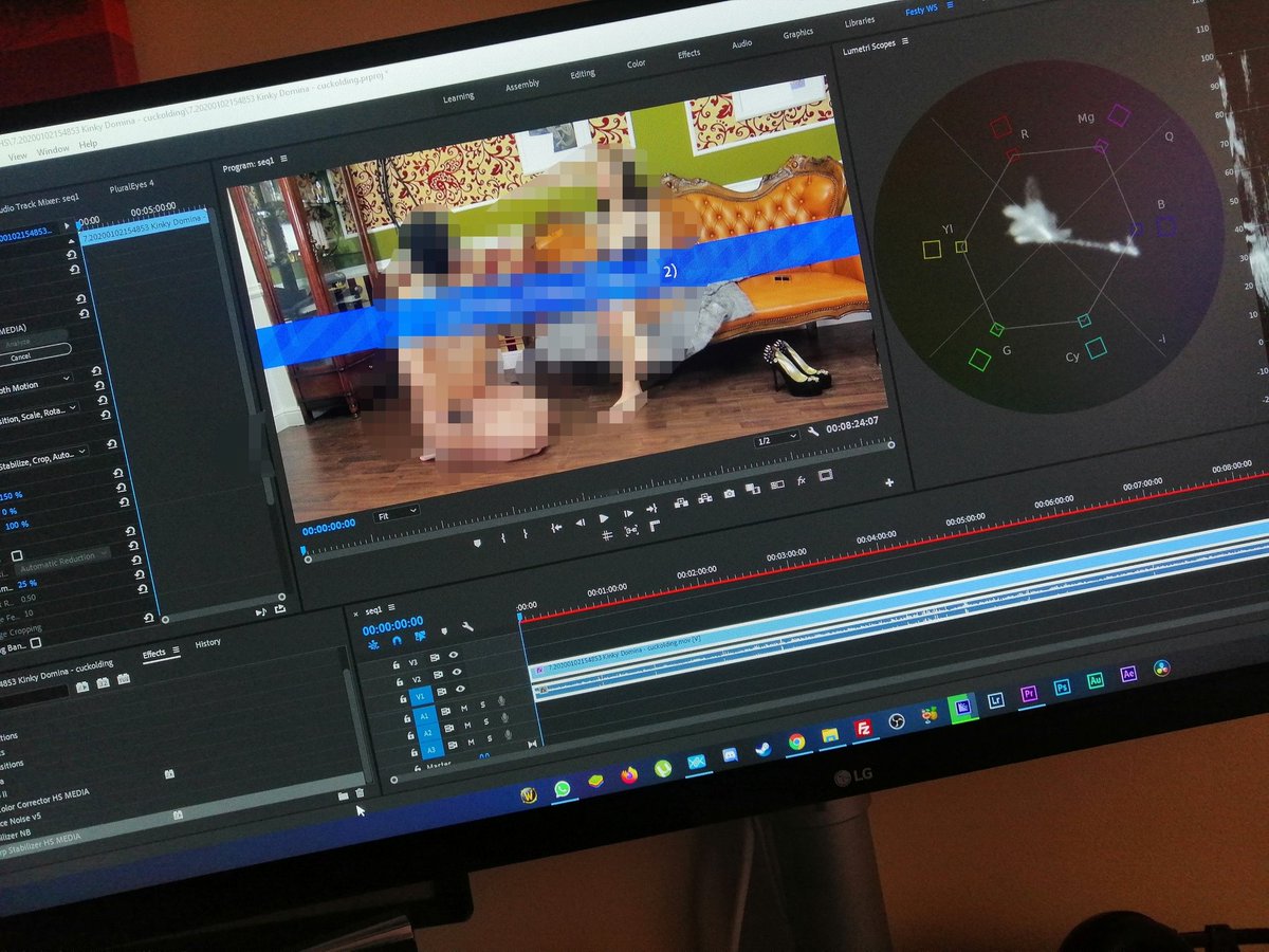 18_VideoEditor's tweet photo. Editing videos from new @TheHouseOfSinn 's studio 🔞

#VideoEditor #VideoEditing #BDSM #AdultVideoEditor https://t.co/igTg5DGUtd