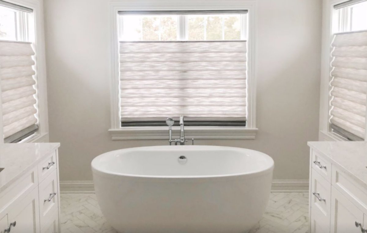 MotorizedT's tweet photo. The MWT team recently installed these Hunter Douglas top down, bottom up vignettes. Check out the link below for HD's top considerations when choosing the best window treatments for a bathroom: https://t.co/JpyeYOo93x

Questions? Send us a message! 

https://t.co/WwizcouNGG https://t.co/Bu5sFEYuwn
