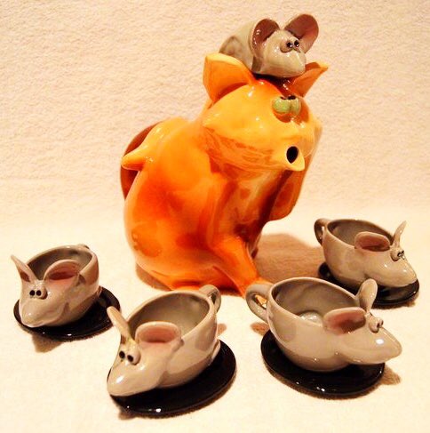 catgirl321's tweet photo. @myjaffa @cherylpoestone @The_Tardis_Toms @rockstarwalrus @gromekcat
Wishing efurryone super pawsome #teab day! And it goes without saying that we having great time at Rainbow Bridge too!🌈☕️ *clinking teacups with @generalxginger Angel GG and @spike_cat Angel Spike* #teabrigade https://t.co/o2rc1BCuSn