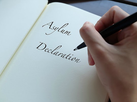 SantamariaLawSF's tweet image. How to prepare when applying for your Asylum application?

In order to successfully acquire your lawful permanent residency status through applying with an asylee status in the United States.
Visit: bit.ly/2RfRj6o
#asylumapplication #asylumdeclaration #usimmigrationplan