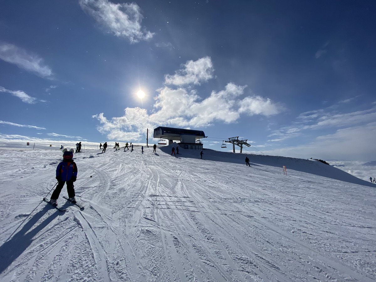 Si danes z nami? ☀️ #sloveniaoutdoor #feelslovenia #skislovenia