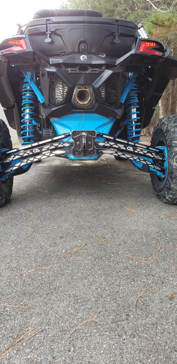$100 off CA Technologies USA's "Original" Legacy Billet Aluminum High Clearance Radius Rods for that same Can-Am X3!  When they're gone, they're gone buff.ly/38u0WV9  #americanmade #utv #sxs #canam #x3 #maverickx3 #canamoffroad #4x4 #lifetimewarranty  #engineeredtoperform