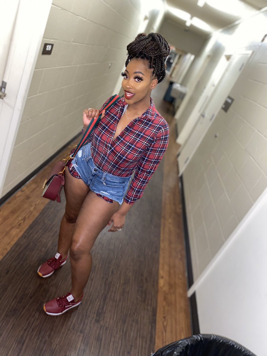 𝑩𝒂𝒊𝒊 ♛ tweet media