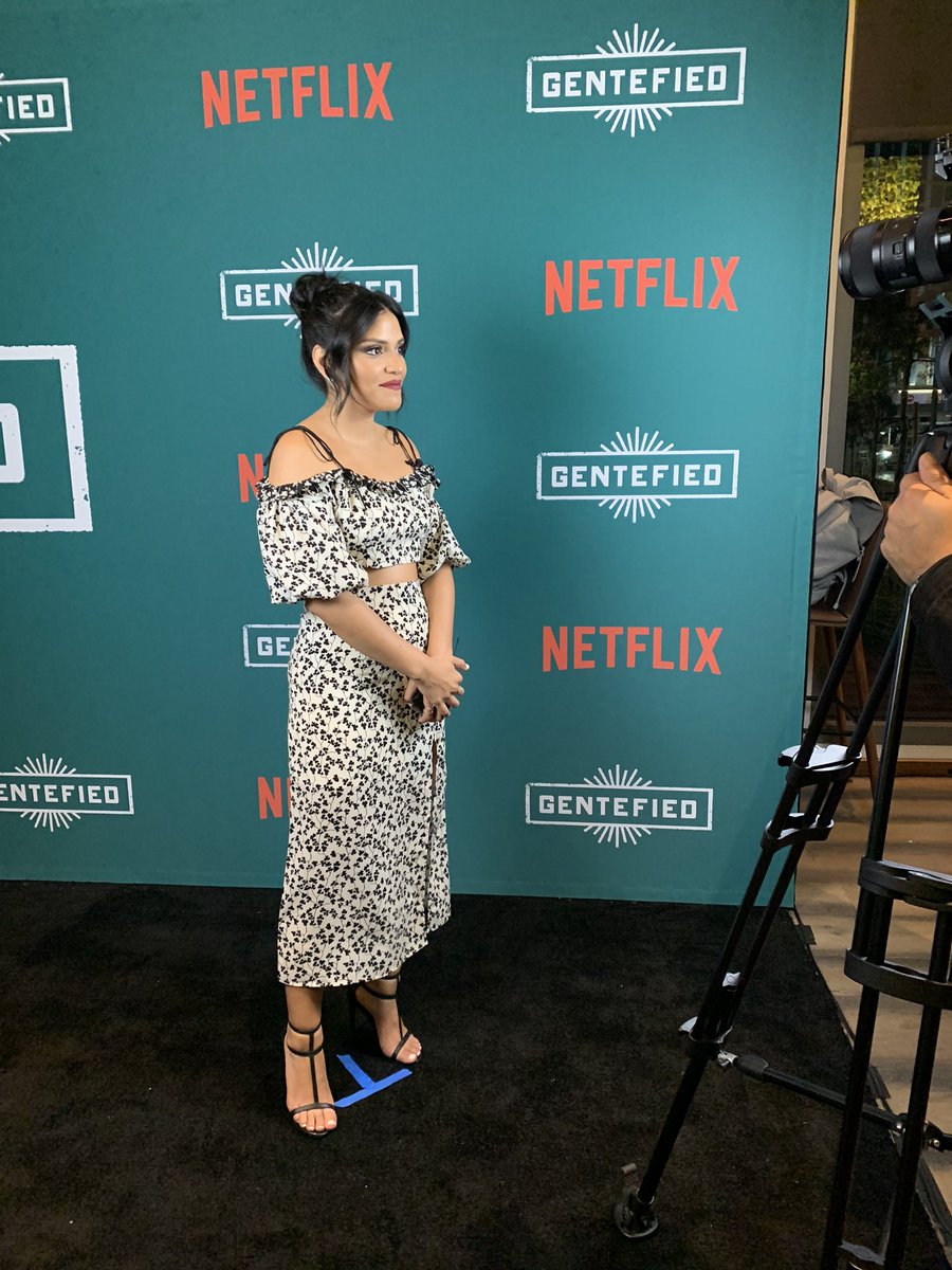 NALIP_org's tweet photo. Karrie Martin has arrived to the red carpet! #netflix #gentefied #contodonetflix https://t.co/Nl1f3LYC3H