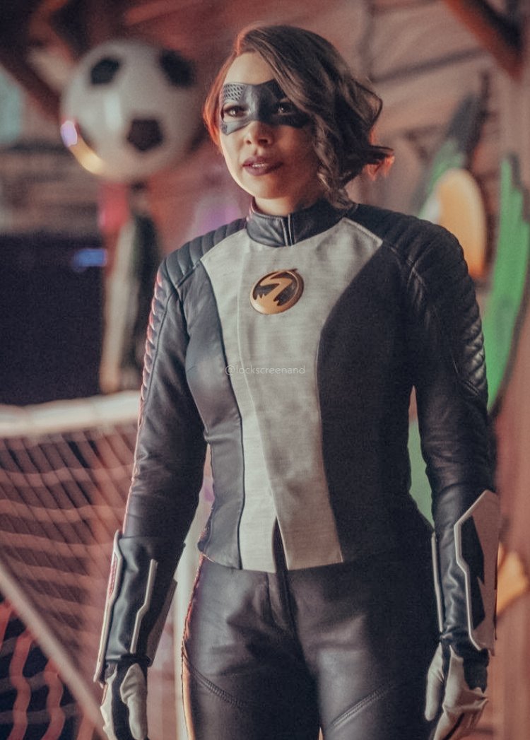 gravitycapas's tweet image. ● Capa de caderno Nora West-Allen ●
Pedido de: @senoritamendi 

Rt se salvar 
Curti se gostar 
//Jooh