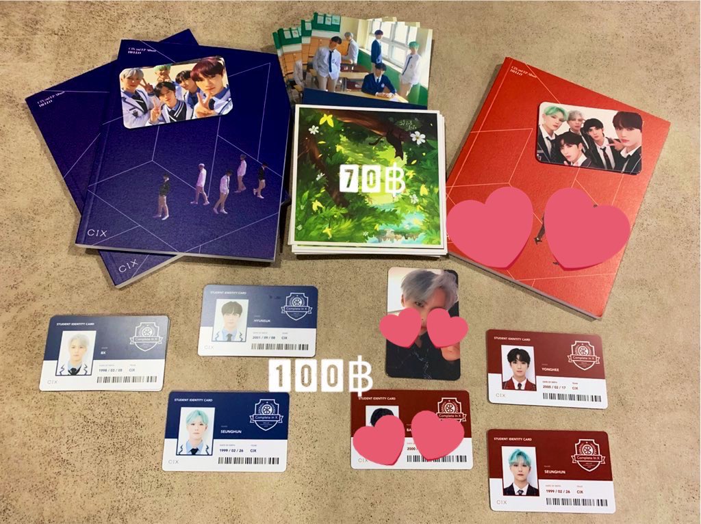 MookieChoi's tweet photo. (UD!) ขายบัตรนร. ในบั้ม #CIX ราคา 100฿ และเล่ม ฟตบ 70฿ (ได้ทั้งหมดแถวบน) ,การ์ดรวม 70 บาท สนใจ DM ได้เลยค้า #ตลาดนัดCIX #ตลาดนัดFix #HelloStrangePlace #CIXHelloStranger #CIXHelloFIXinBKK https://t.co/4hTxMTgPcP
