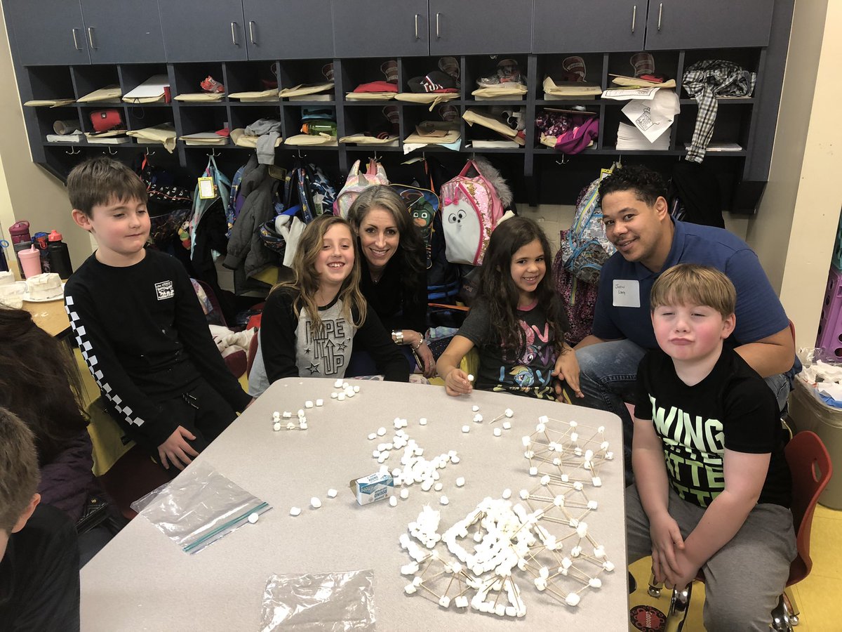 MrsMillerNPSD's tweet photo. We had a blast making structures with 100 marshmallows to celebrate the 100th Day of School with our families! We may have some future engineers! #npsdfdk #100thDayOfSchool @kulpelementary https://t.co/gFbpfDl3bE
