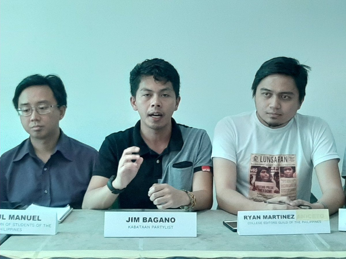 CEGPhils's tweet photo. NOW: Youth leaders of various organizations hold a press conference on tuition fee increase and students' democratic rights

Watch here: https://t.co/9xqcEK5X7M

#EducIsARight
#UpholdDemocraticRights https://t.co/5xkPzVXX5y