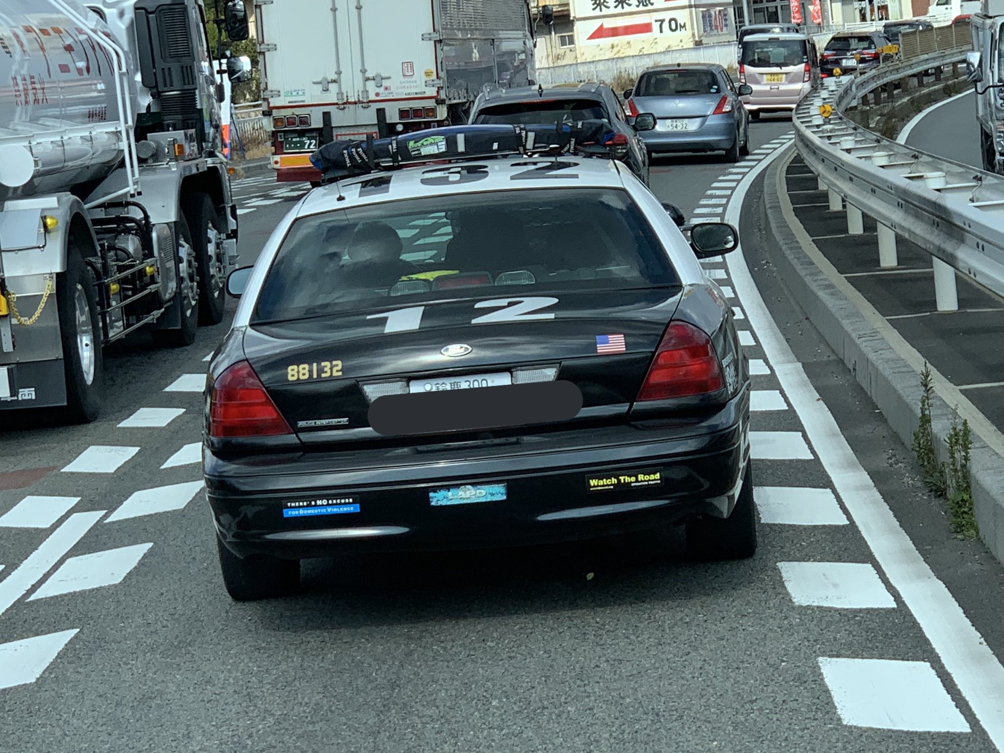 ばっき 鈴鹿ナンバーのアメリカのパトカーみたいなの居た T Co Dsc7fuimcn Twitter