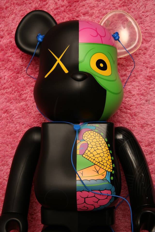 KHTO18's tweet image. #kaws #kawsone #kawscompanion #kawsbearbrick #bearbrickkaws #bearbrick1000 #medicom #medicomtoy #medicomtoysbearbrick #medicimtoys #medicomkaws #radius #radiusearphone