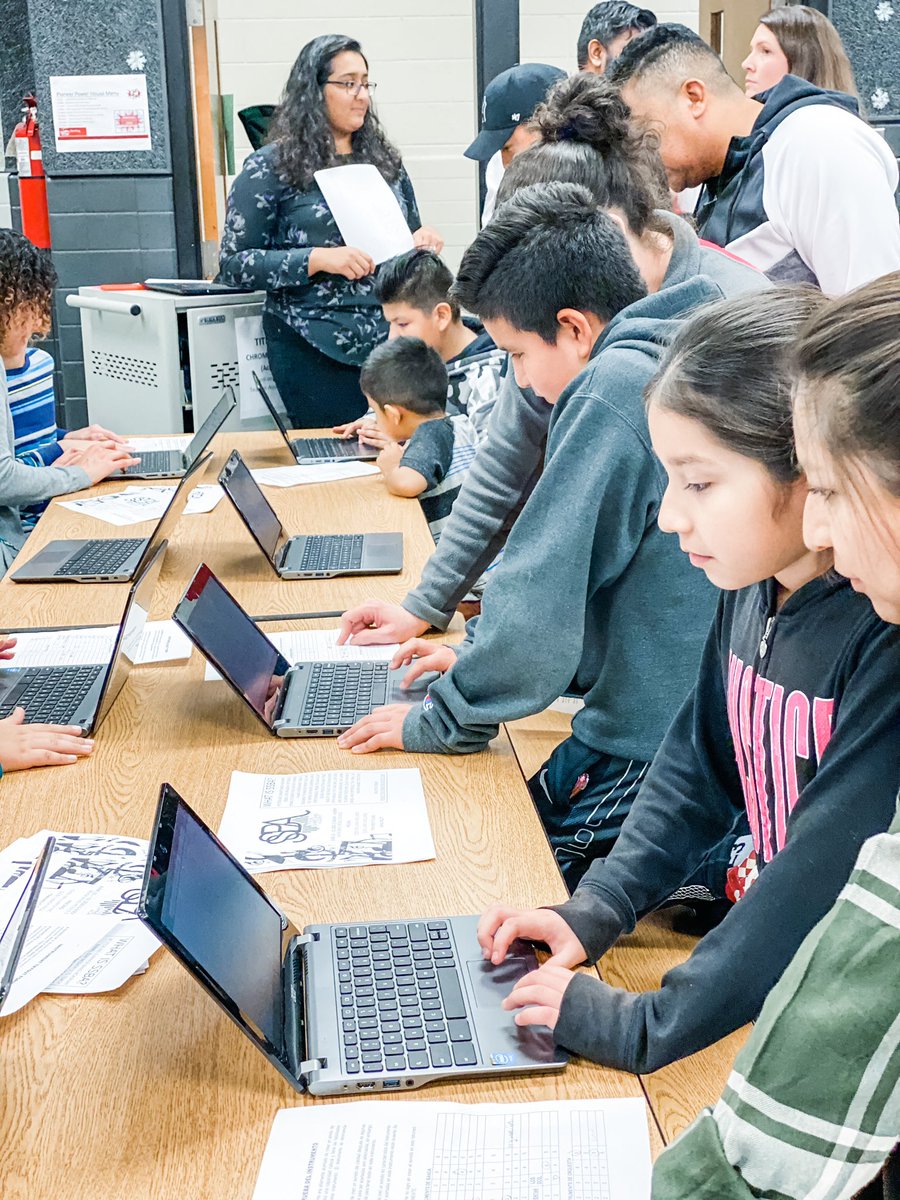 Rising 6th grade “Meet the Instruments Night” in full swing! I CANNOT wait for our 5th graders to become PIONEERS! Thank you <a href="/SterlingMSBand/">Sterling Middle School Band</a>! #musictomyEARS <a href="/SterlingMiddle1/">Sterling MS</a> <a href="/PrincipalMizell/">H. S. Mizell, Ed.D.</a> <a href="/SullyES_LCPS/">Sully ES</a> <a href="/SterlingElem/">Sterling Elementary</a> <a href="/RRD_LCPS/">Rolling Ridge Elem</a> <a href="/GuilfordEle/">Guilford Elementary School</a> <a href="/ForestGroveES/">Forest Grove ES</a>