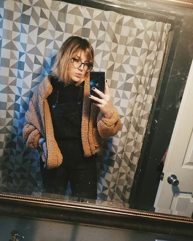 akvarnau's tweet photo. Always be cozy https://t.co/Xj45aaLKop https://t.co/sk5F1fbgkA