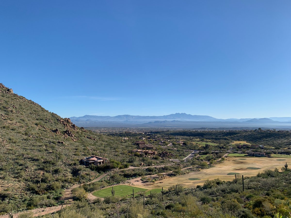 CopperWynd's tweet photo. Join us for a Scenic View Pilates class on Saturday, 2/8 from 10 - 11 a.m. on our beautiful Four Peaks View Lawn. After, stick around for brunch at @FlourishAZ!

Please RSVP to lbrezler@copperwynd.com https://t.co/BdgkeqZ1PW