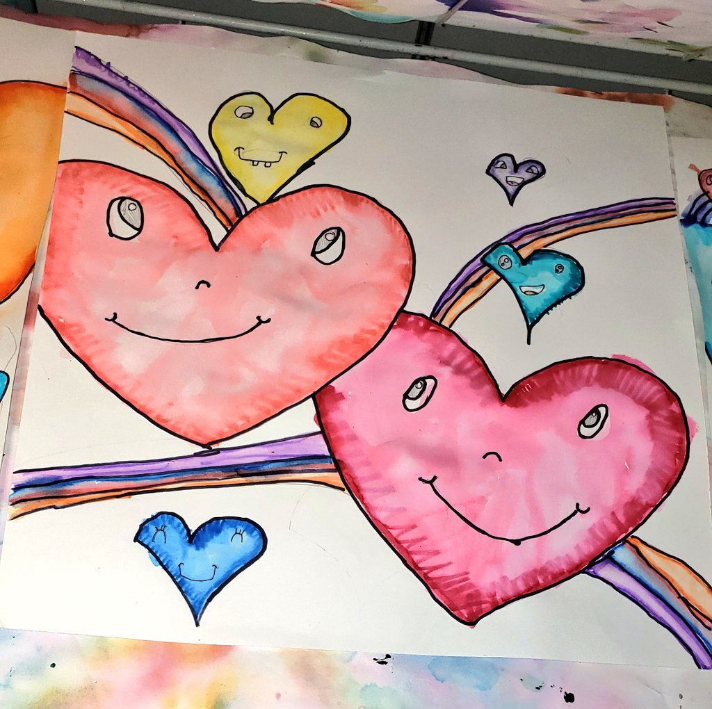 CommerceArtRoom's tweet photo. Chris Uphues Inspired Heart Art! Thank you @nichole_kanny! My second graders absolutely love this lesson. Such a fun way to teach composition, size variation, and expression! @CommerceElem https://t.co/73OTN6z6cM