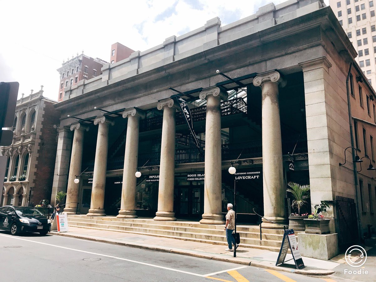 Did you know? <a href="/Arcadeprov/">TheArcadeProvidence</a> is a historic landmark and the oldest indoor shopping mall in the US. 

#rhodeisland #pvdeats #providenceri #history #learn #culture #foodiefun