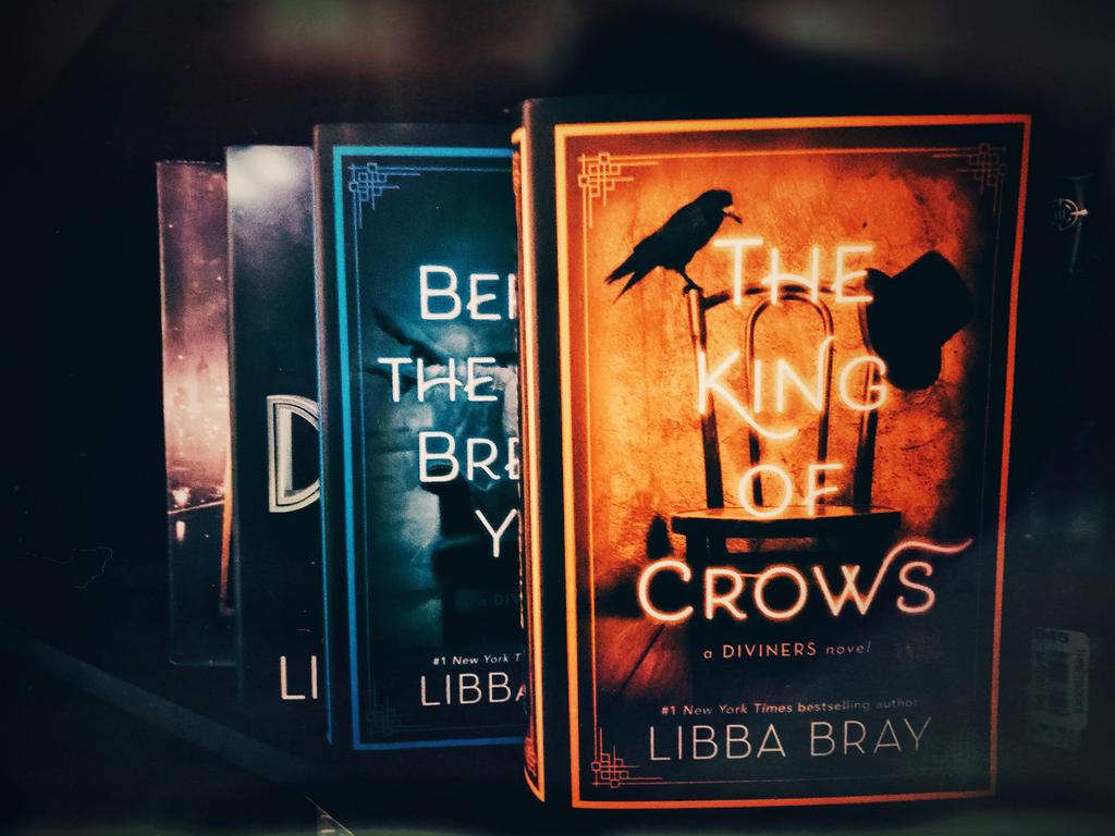 WonderTwinC's tweet image. "The time is now."  #thediviners #thekingofcrows